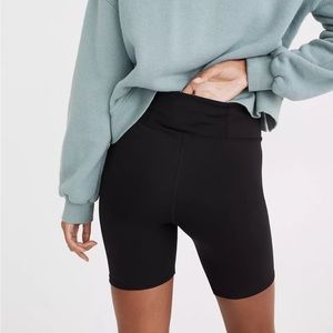 NWOT Madewell Bike Shorts in black